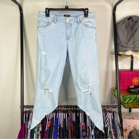 EXPRESS 2021 Mid Rise 90’s Ankle Boot Light Wash Destroyed Jeans - Picture 1 of 9
